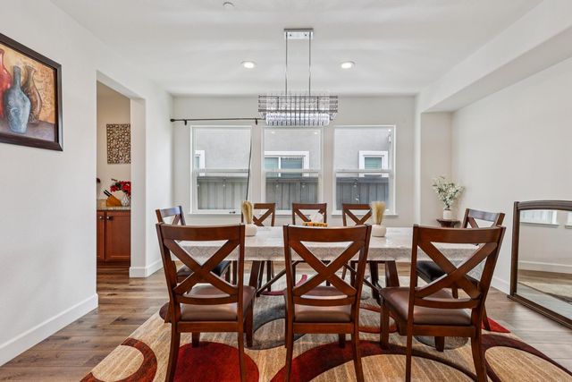 2371 Rio Grande Dr, Tracy, CA 95377