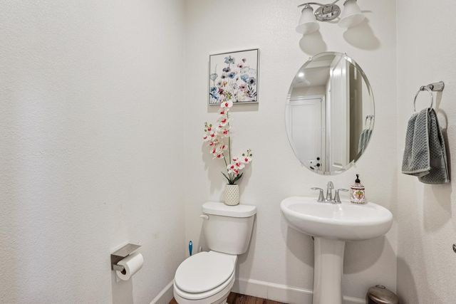 2371 Rio Grande Dr, Tracy, CA 95377