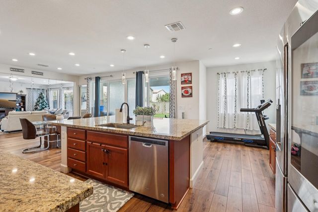 2371 Rio Grande Dr, Tracy, CA 95377
