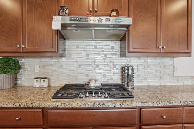 2371 Rio Grande Dr, Tracy, CA 95377