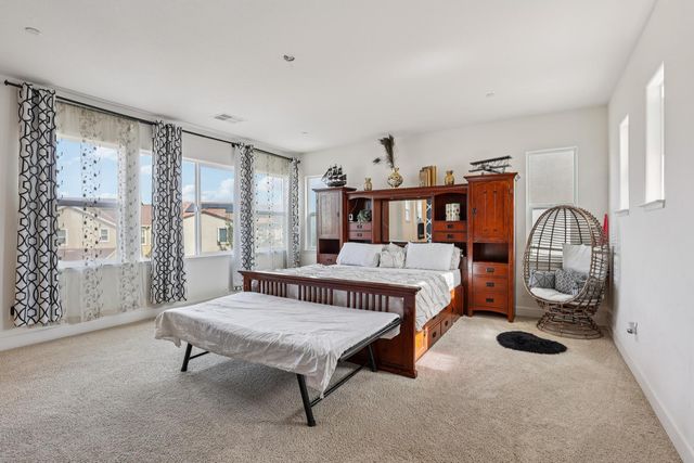 2371 Rio Grande Dr, Tracy, CA 95377