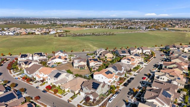2371 Rio Grande Dr, Tracy, CA 95377