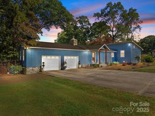 255 Topsail Road, Salisbury, NC 28146