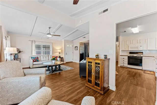 8651 Foothill 92, Rancho Cucamonga, CA 91730