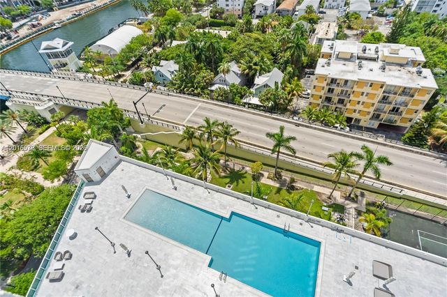 10 SW South River Dr 1504, Miami, FL 33130