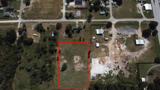 48 Saint Mary's Street, Hempstead, TX 77445