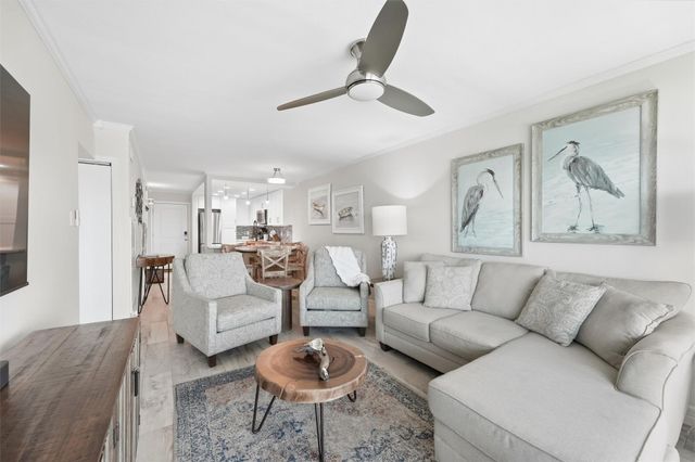7310 Seawall Boulevard 1105, Galveston, TX 77551