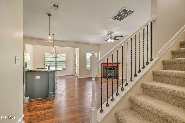 1276 Valley Parke Drive, Kingsport, TN 37663