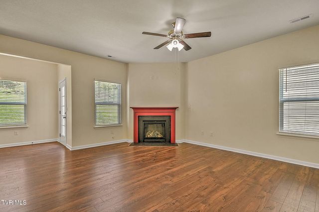 1276 Valley Parke Drive, Kingsport, TN 37663