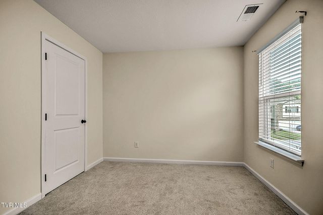 1276 Valley Parke Drive, Kingsport, TN 37663