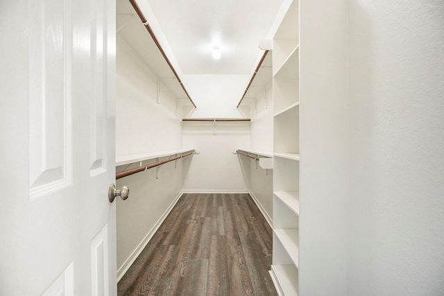 6185 Galloway Lane, League City, TX 77573