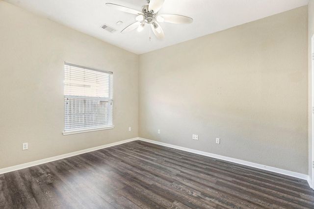 6185 Galloway Lane, League City, TX 77573