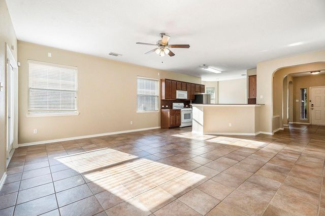 6185 Galloway Lane, League City, TX 77573