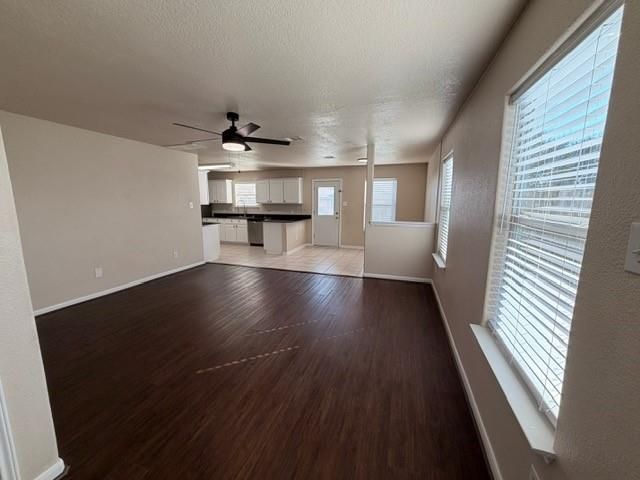 2602 Shark Circle, Texas City, TX 77591