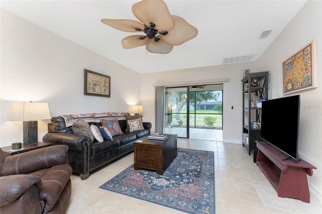 352 BOUNDARY BOULEVARD 352L, Rotonda West, FL 33947