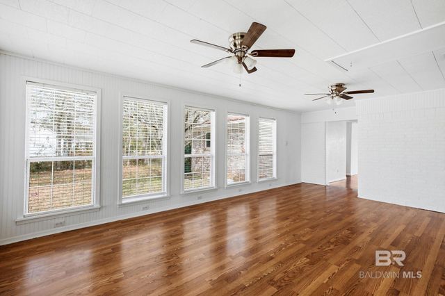 21787 Broad Street, Silverhill, AL 36576