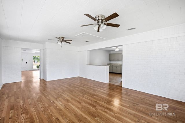 21787 Broad Street, Silverhill, AL 36576