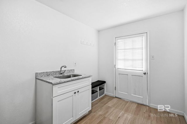 21787 Broad Street, Silverhill, AL 36576