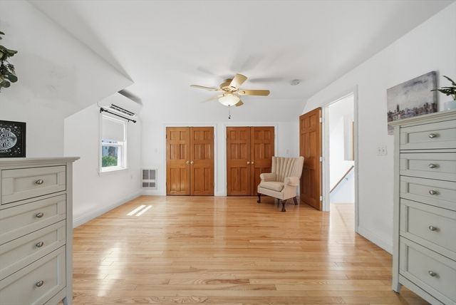 3 Linden Ave, Salem, MA 01970
