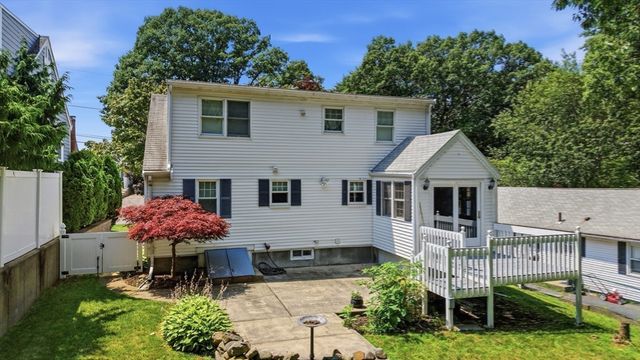 3 Linden Ave, Salem, MA 01970