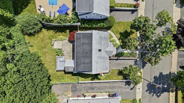 3 Linden Ave, Salem, MA 01970