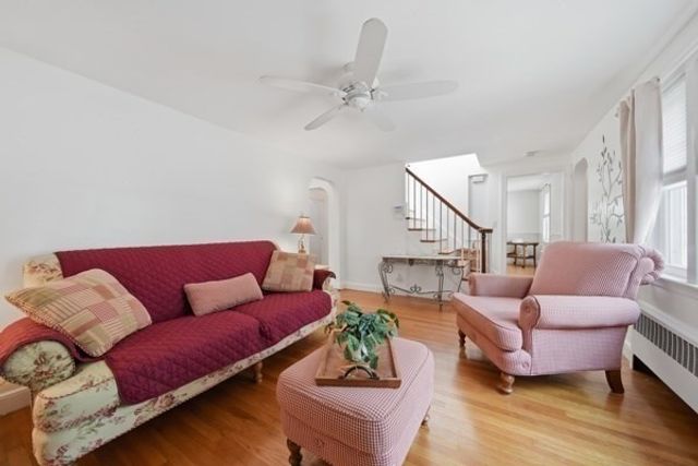 3 Linden Ave, Salem, MA 01970