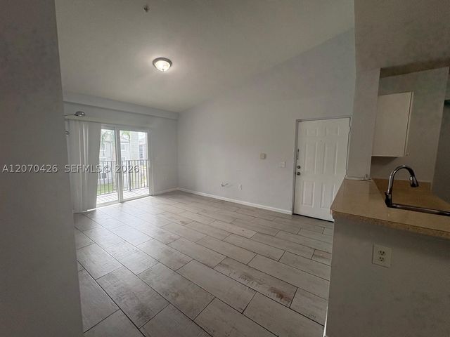 15480 SW 284th St 2303, Homestead, FL 33033