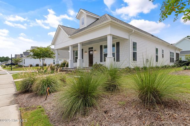 4906 Glen Garden Circle, Leland, NC 28451