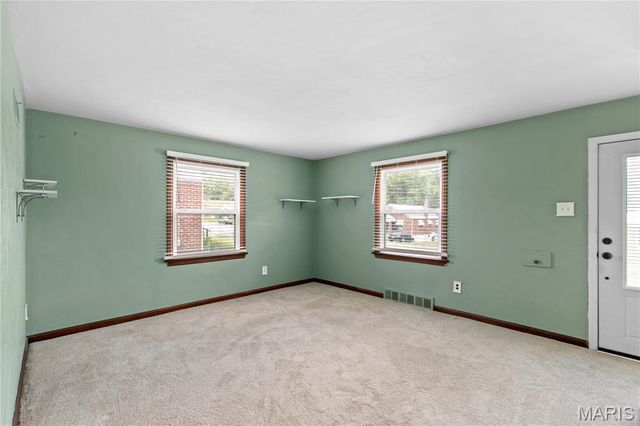 3601 Brown Road, St Louis, MO 63114