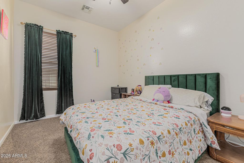 Image 27 of property listing at 2093 W GOLDMINE MOUNTAIN Drive, San Tan Valley, AZ 85144
