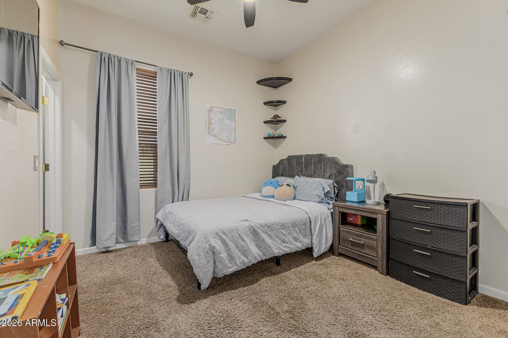 Image 29 of property listing at 2093 W GOLDMINE MOUNTAIN Drive, San Tan Valley, AZ 85144