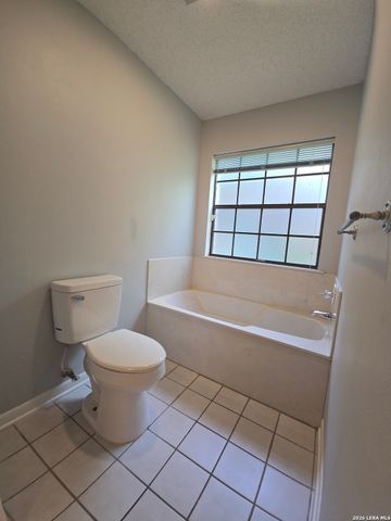 626 Solo St, San Antonio, TX 78260