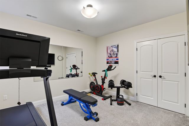 8435 NW 31st Court, Ankeny, IA 50023