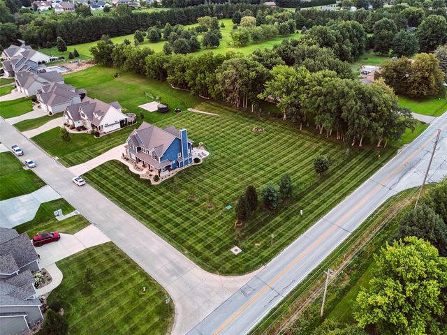 8435 NW 31st Court, Ankeny, IA 50023