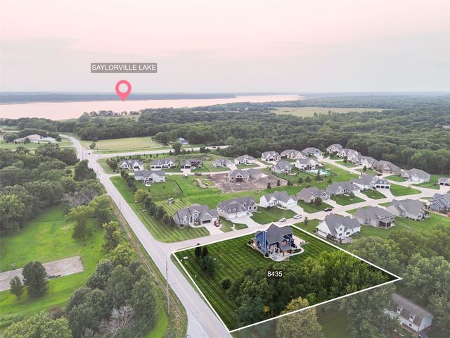 8435 NW 31st Court, Ankeny, IA 50023