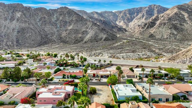 51380 Avenida Juarez, La Quinta, CA 92253