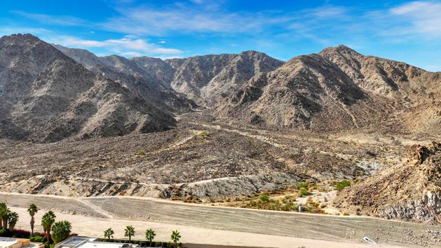 51380 Avenida Juarez, La Quinta, CA 92253