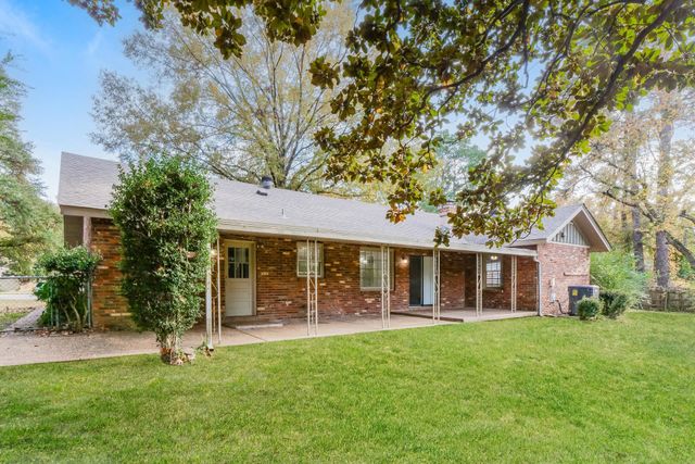 6038 HADDINGTON DR, Memphis, TN 38119