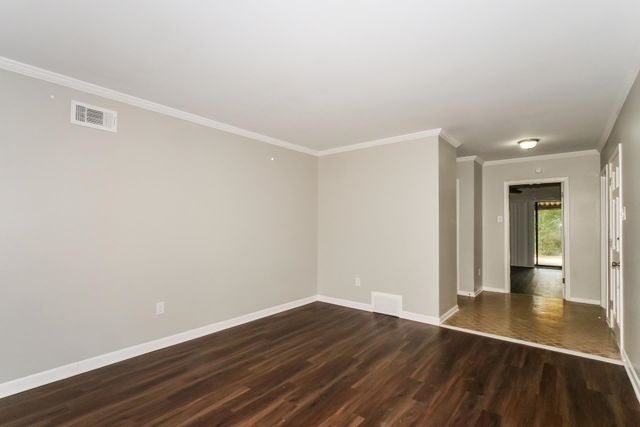 6038 HADDINGTON DR, Memphis, TN 38119