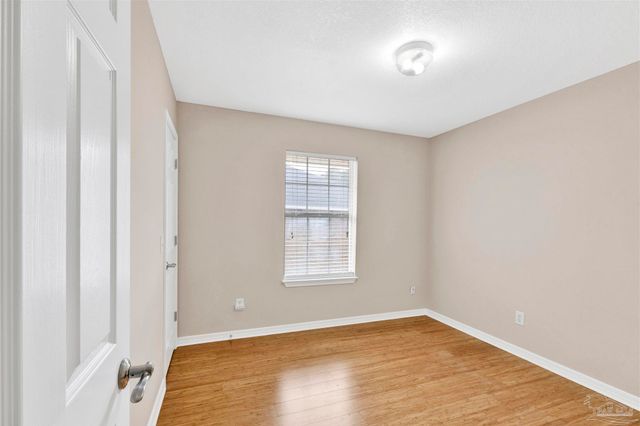 522 Shiloh Dr, Pensacola, FL 32503