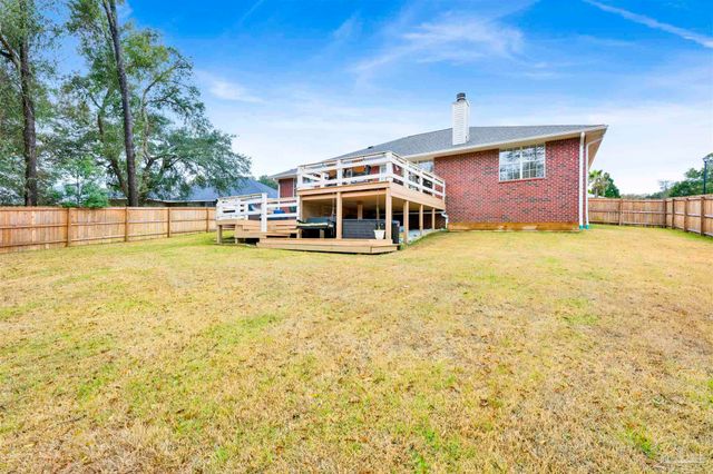 522 Shiloh Dr, Pensacola, FL 32503