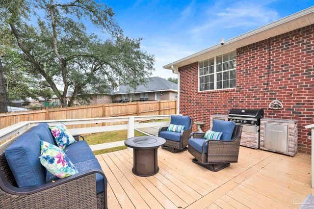 522 Shiloh Dr, Pensacola, FL 32503