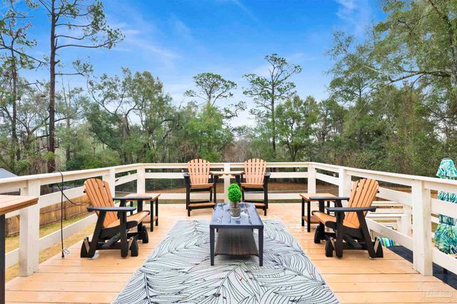 522 Shiloh Dr, Pensacola, FL 32503