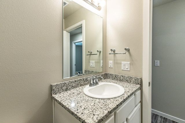 1910 Kirksey Avenue, Lubbock, TX 79407