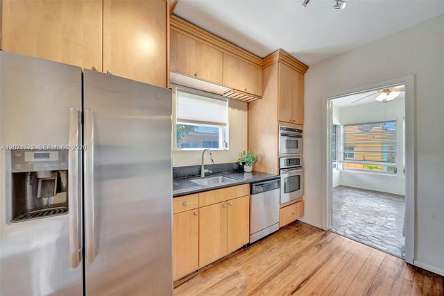 3431 SW 25th Street, Miami, FL 33133