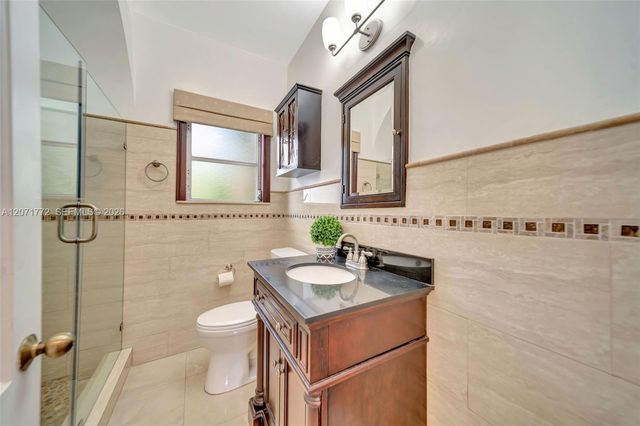 3431 SW 25th Street, Miami, FL 33133