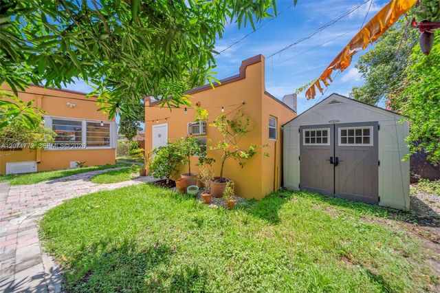 3431 SW 25th Street, Miami, FL 33133
