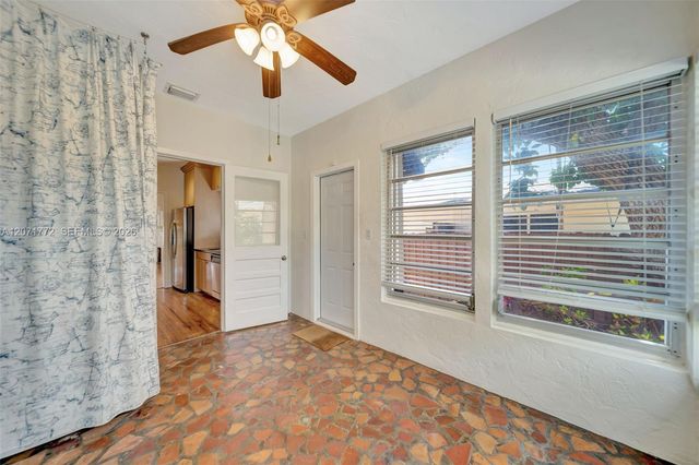 3431 SW 25th Street, Miami, FL 33133