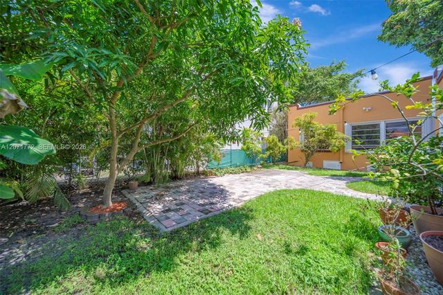3431 SW 25th Street, Miami, FL 33133