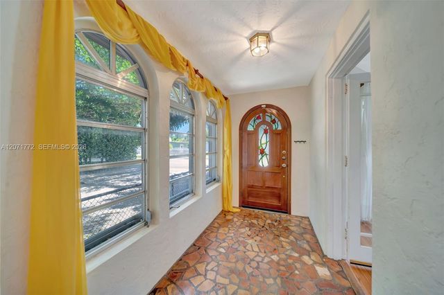 3431 SW 25th Street, Miami, FL 33133
